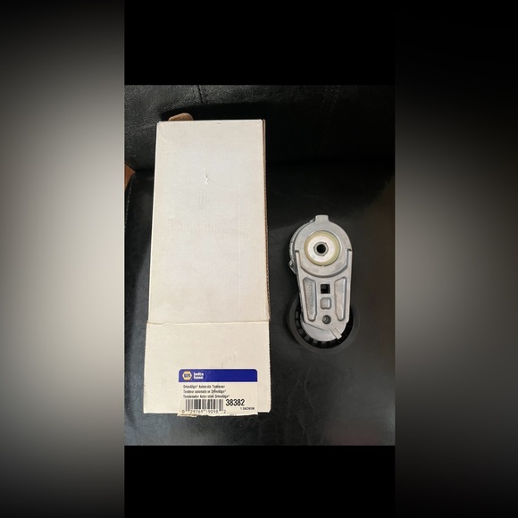 Brand new Dodge belt tensioner - Picture 2 of 3